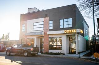 The Colombian_Exterior of coffee shop in Bonnie Doon-large